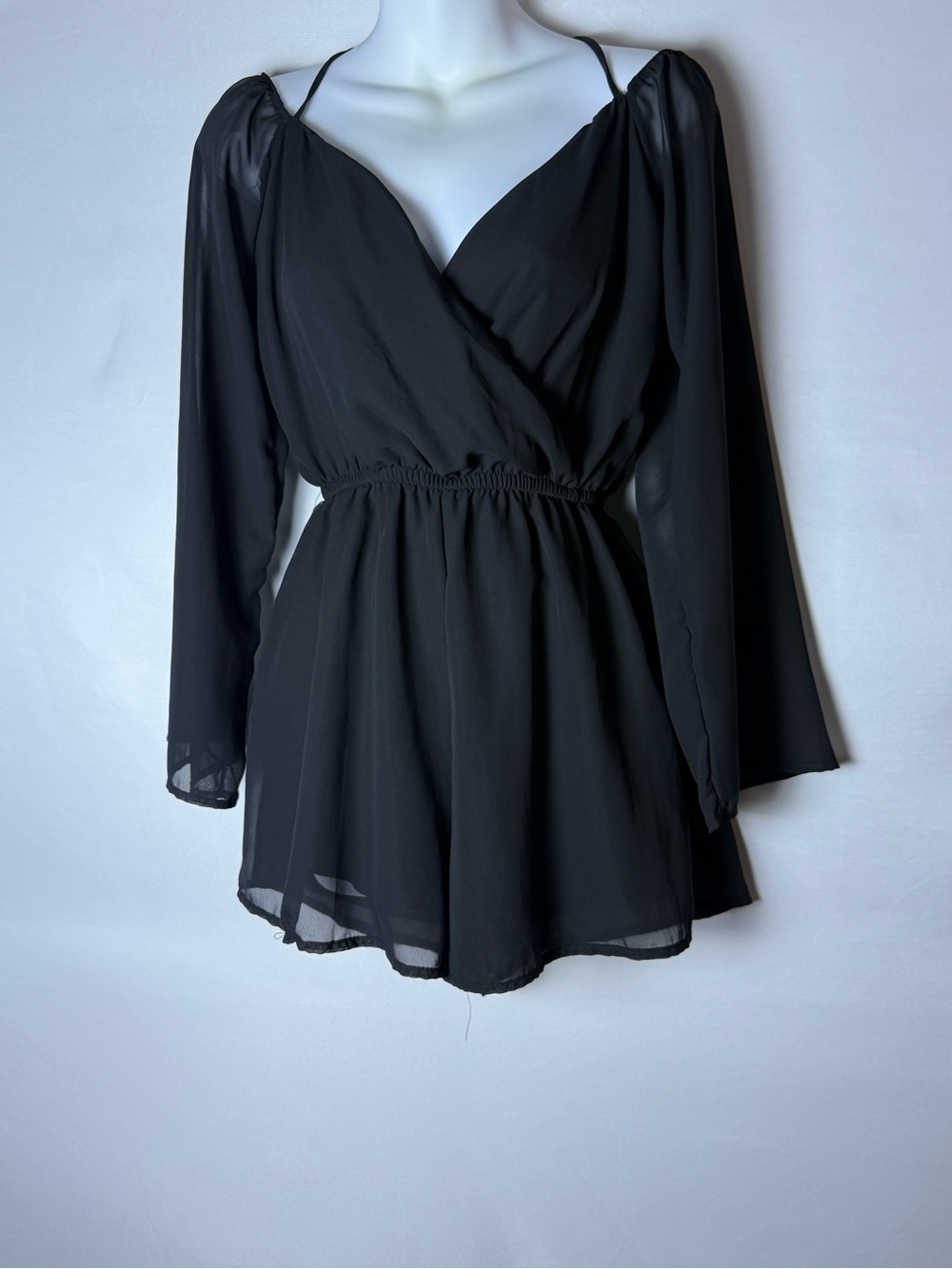 Fashion Nova Black Long-Sleeve Surplice Tunic